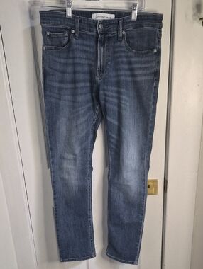 Calvin Klein Men's Denim Slim-fit Jeans in Medium Blue Wash